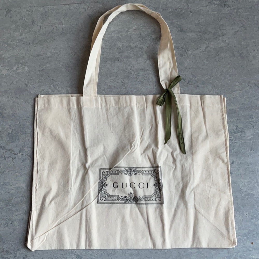 Gucci Linen Shoe Bag,